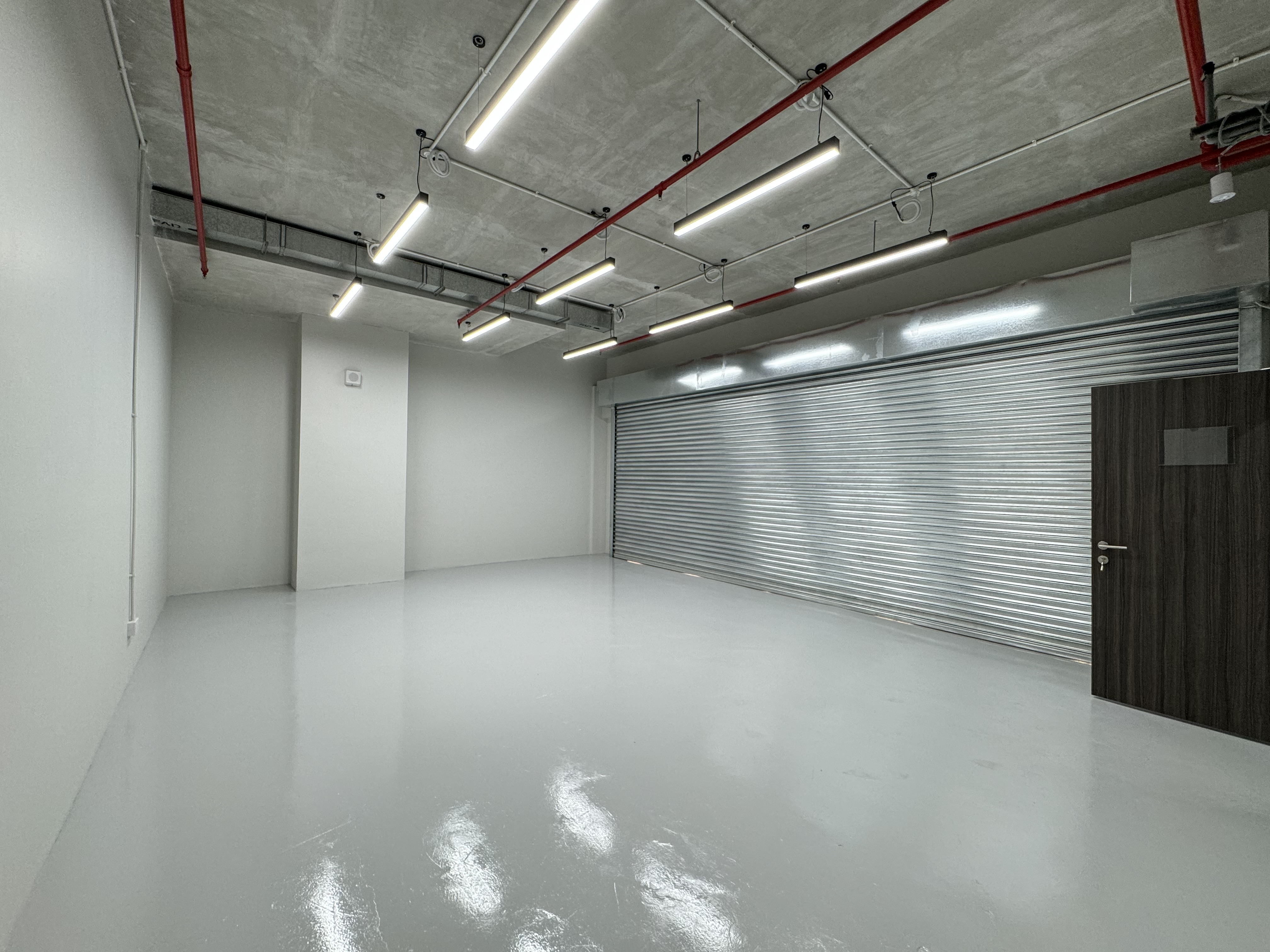 Spacehub Singapore | Self storage | Co production | warehouse storage | roller shutter unit storage space | window storage | e commerce production space | storage system | Inventory warehouse for stock take | Storage facilities for goods and materials, ideal for businesses needing storage for inventory, equipment, or supplies storage\. Spacehub singapore Space hub singapore Shared production space Shared warehouse space Co production space mini Self storage Woodland storage North side storage