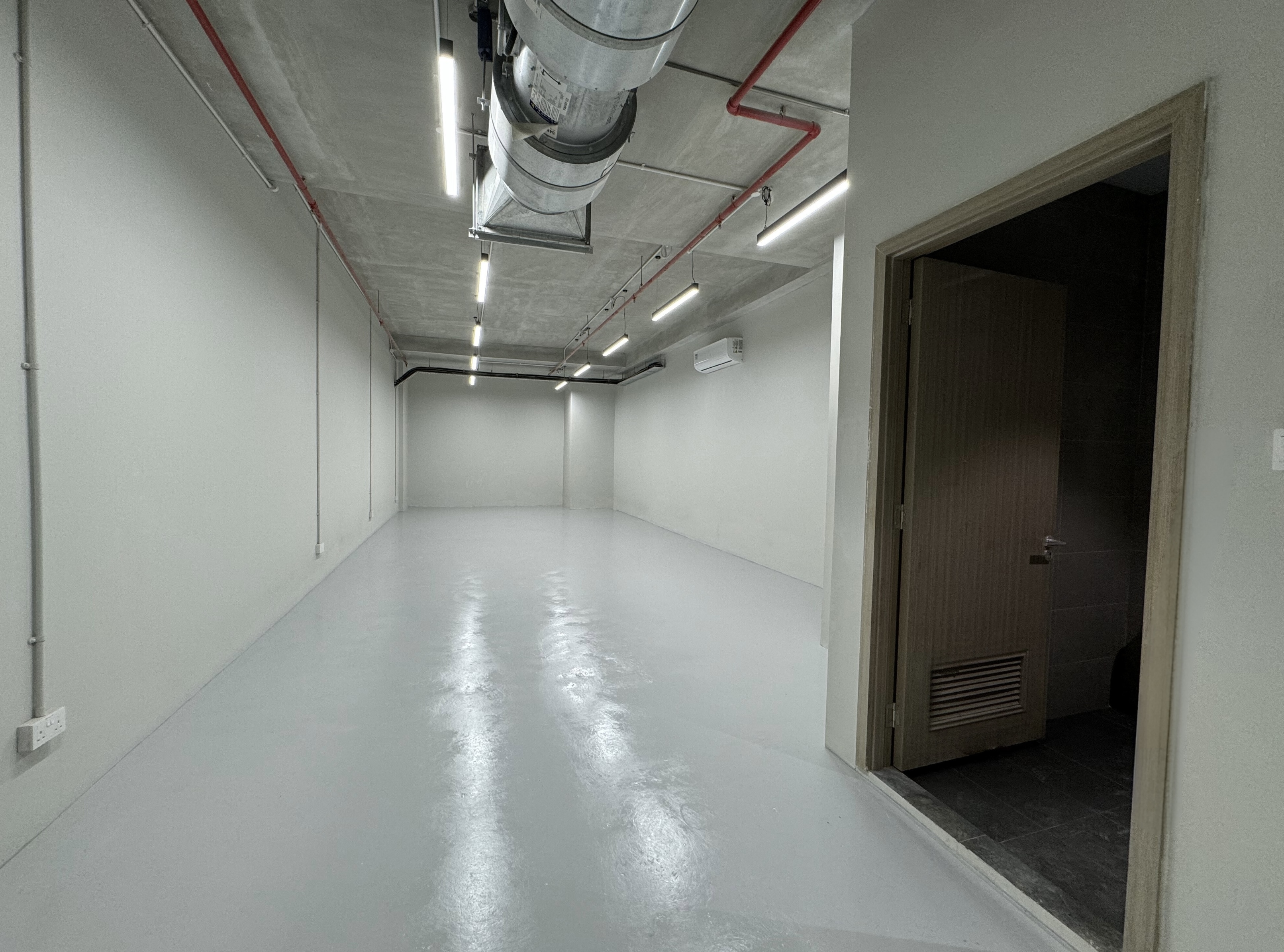 Spacehub Singapore | Self storage | Co production | warehouse storage | roller shutter unit storage space | window storage | e commerce production space | storage system | Inventory warehouse for stock take | Storage facilities for goods and materials, ideal for businesses needing storage for inventory, equipment, or supplies storage\. Spacehub singapore Space hub singapore Shared production space Shared warehouse space Co production space mini Self storage Woodland storage North side storage